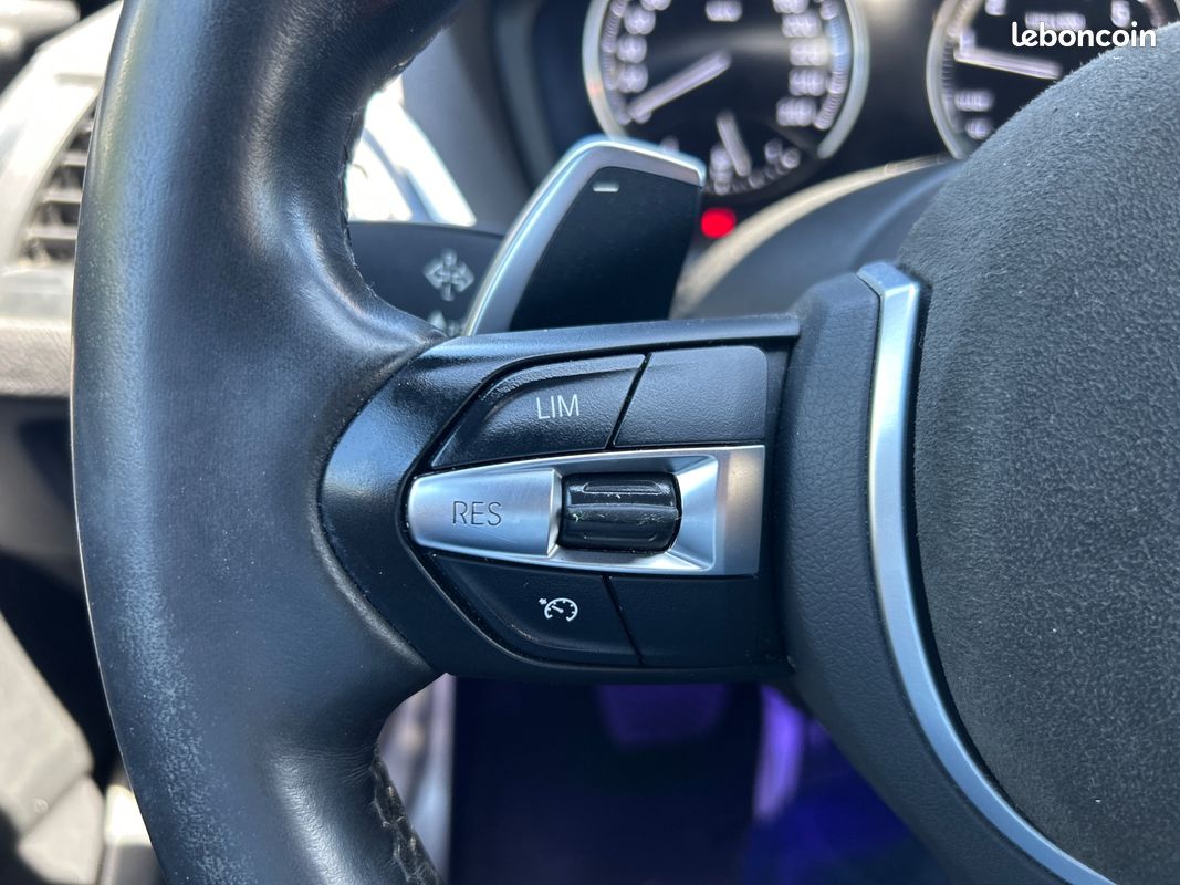 BMW SERIE 1 2.0 120 I 185CH ULTIMATE M-SPORT BVA8-CARPLAY+STYLE 135I+LIGNE A CLAPEt (image 18)