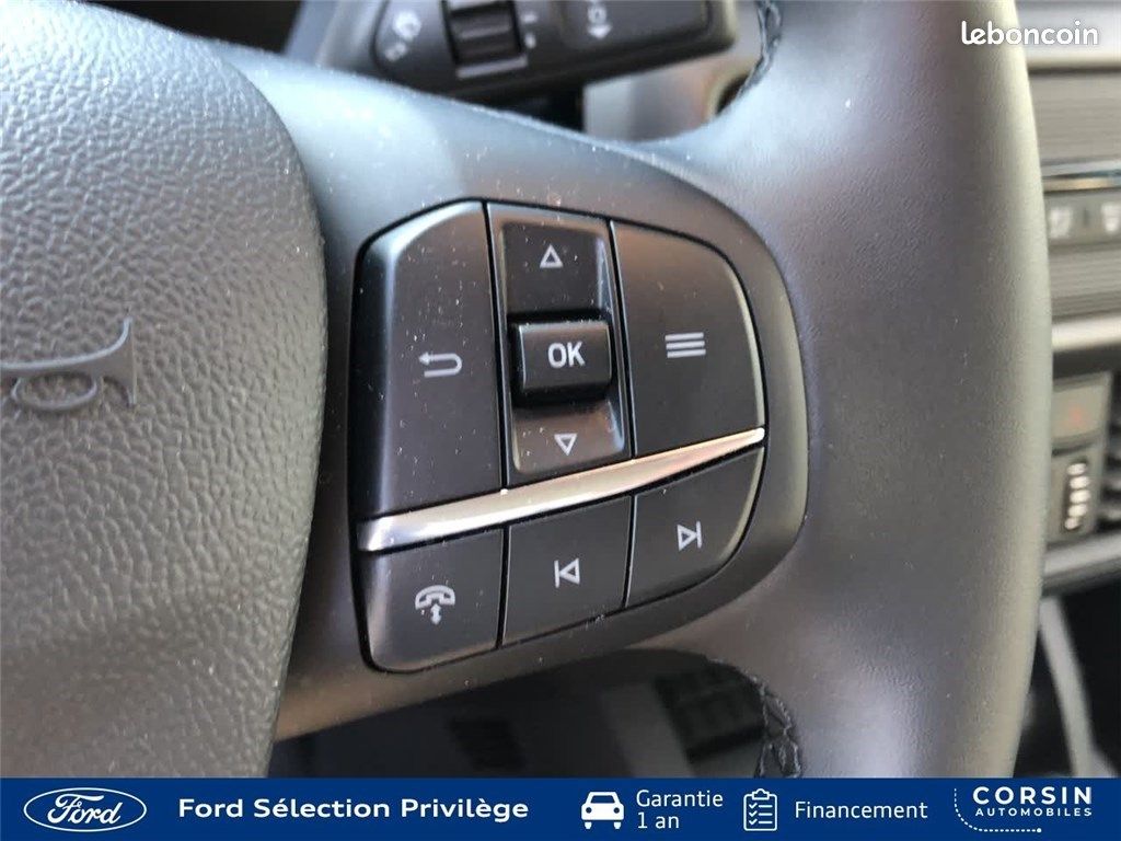 Ford transit courier FOURGON FGN 1.0 ECOBOOST 125 DCT7 LIMITED (image 17)