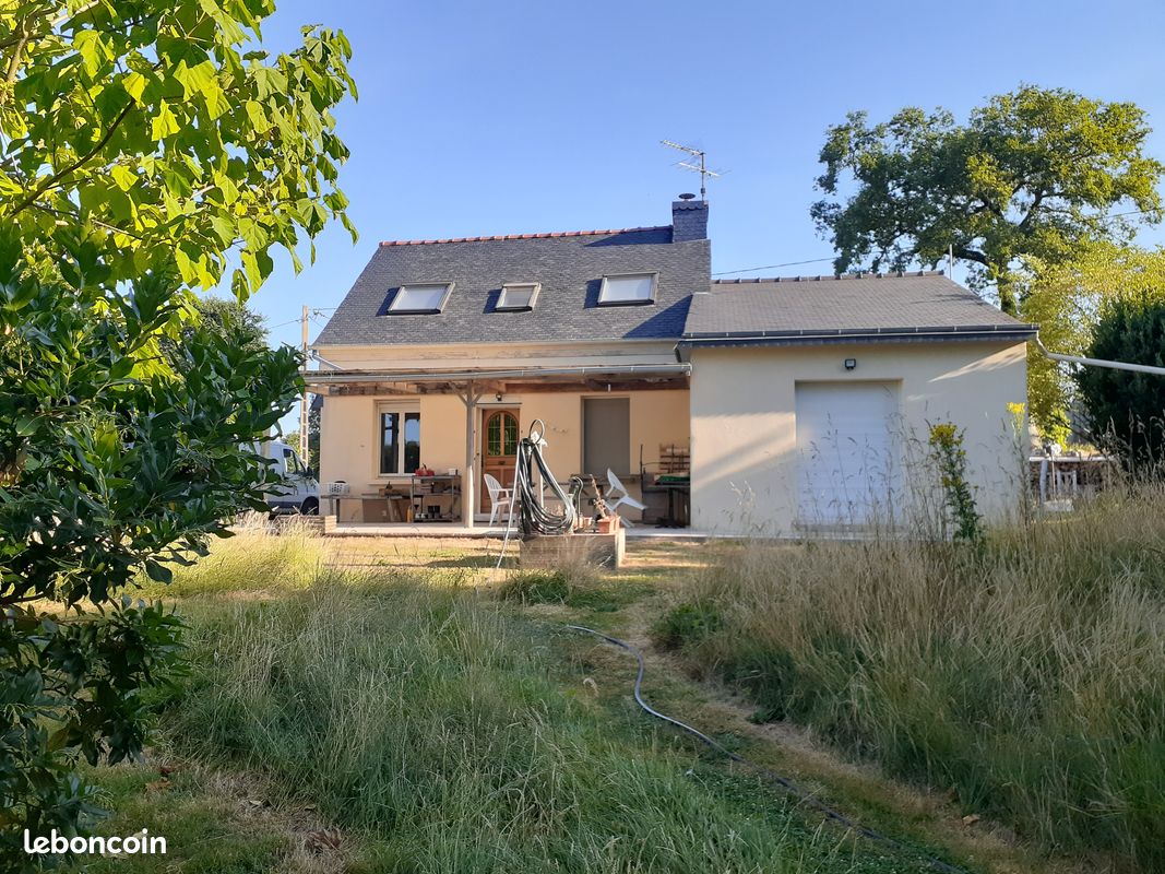 Maison 4 pièces 95 m² · à Saint-Étienne-du-Gué-de-l'Isle · 95 m² · 150 000 €