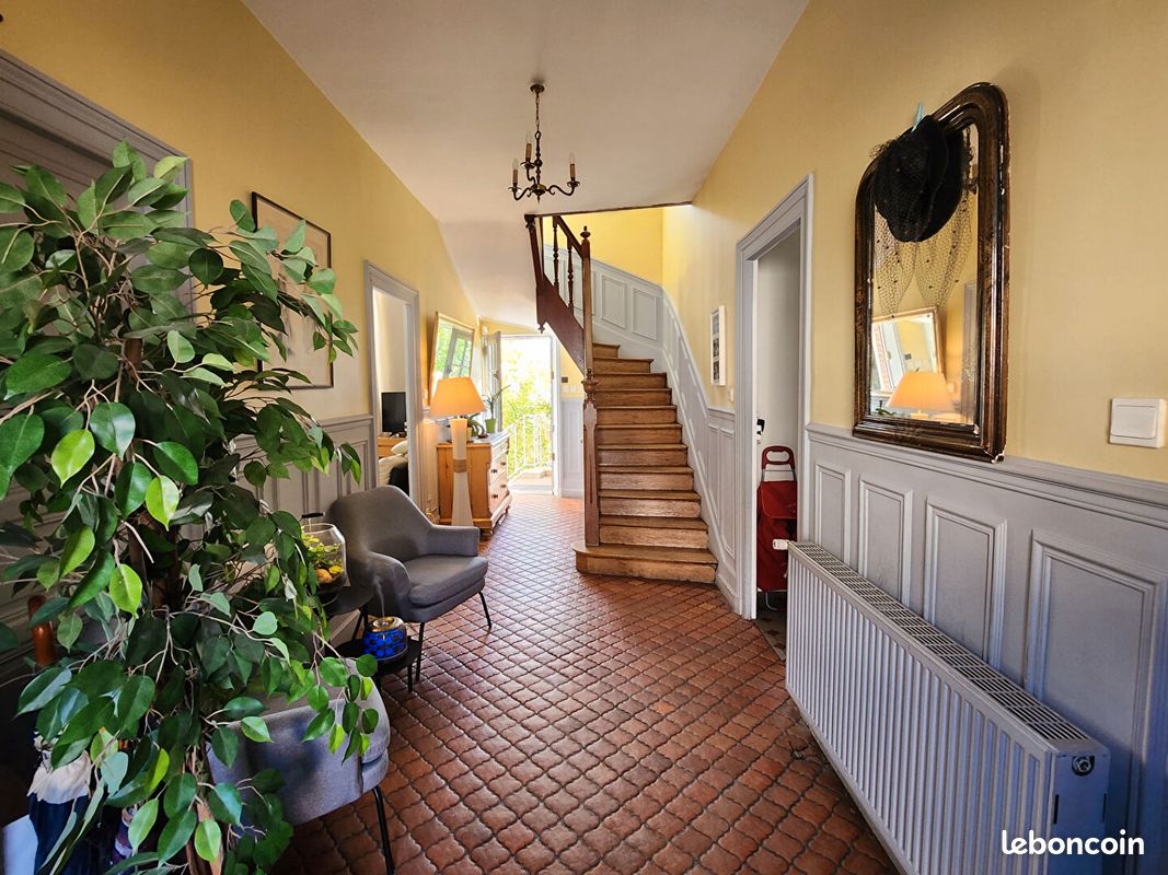 Maison 7 pièces 182 m² · à Beauvais · 182 m² · 389 000 €