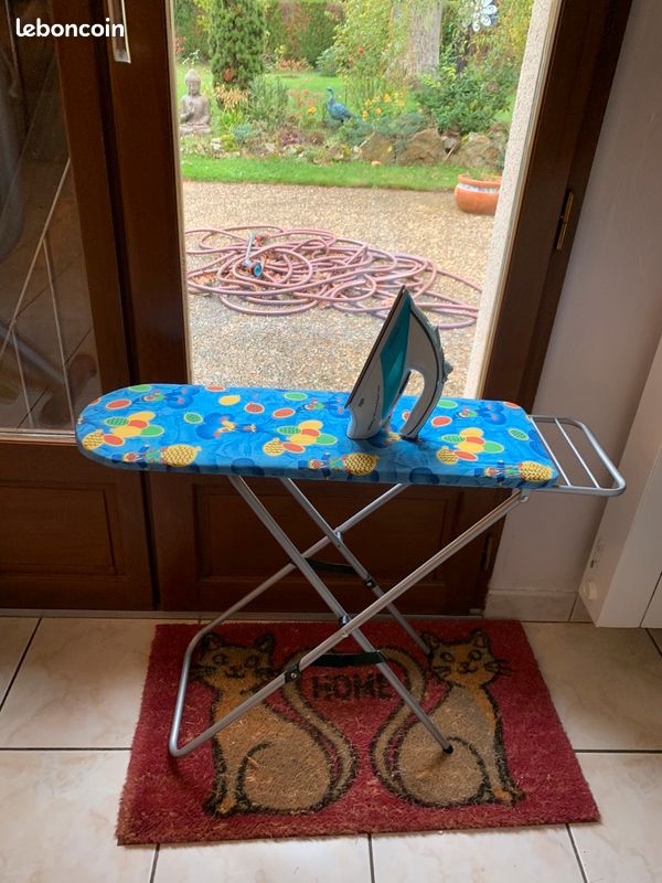Table et fer à repasser enfant marque KLEIN occasion (image 1)