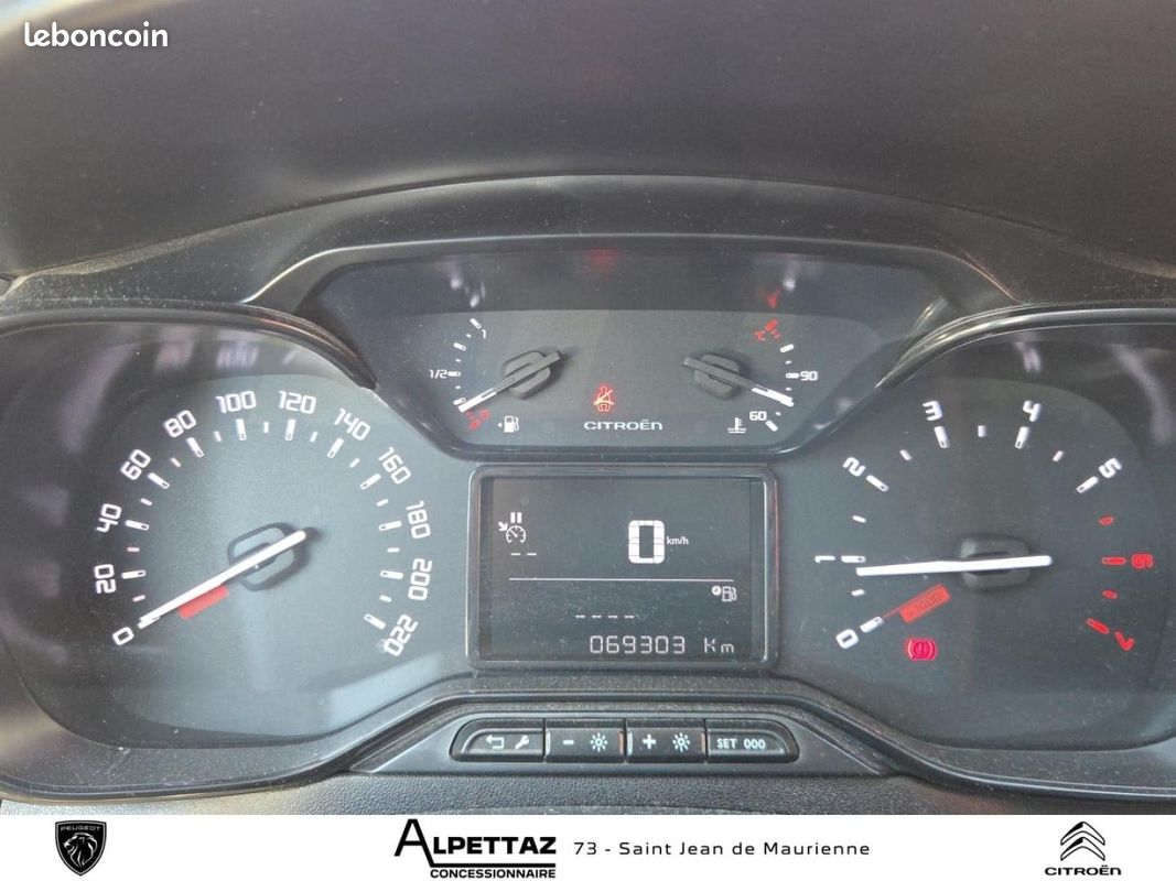 Citroen C3 1.5 BlueHDi 100ch S&S PLUS (image 14)