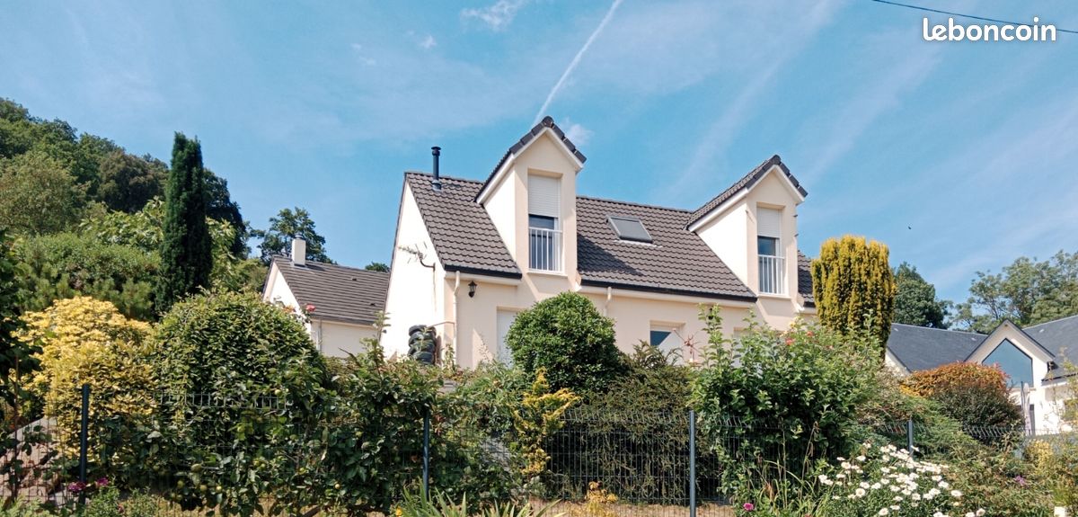 Maison 5 pièces 88 m² · à Oissel · 87,7 m² · 270 000 €
