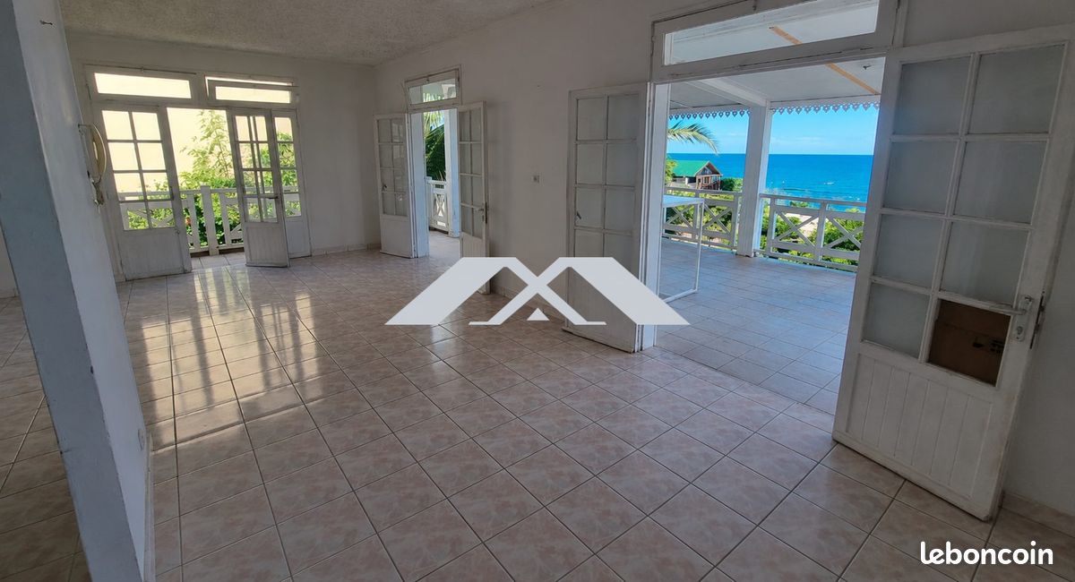 Maison 7 pièces 160 m² · à Saint-Leu · 160 m² · 690 320 €