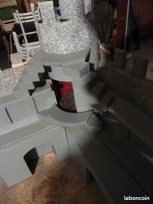 Château fort fabrication artisanale (image 8)