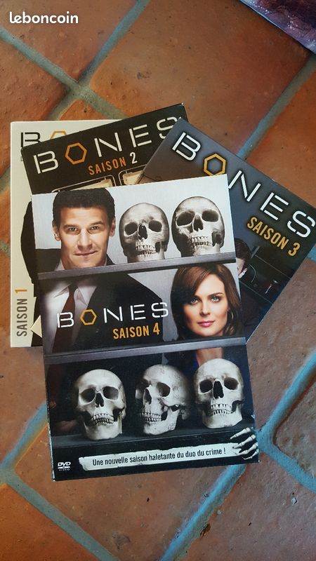 Série BONES 1, 2, 3, 4 (image 1)