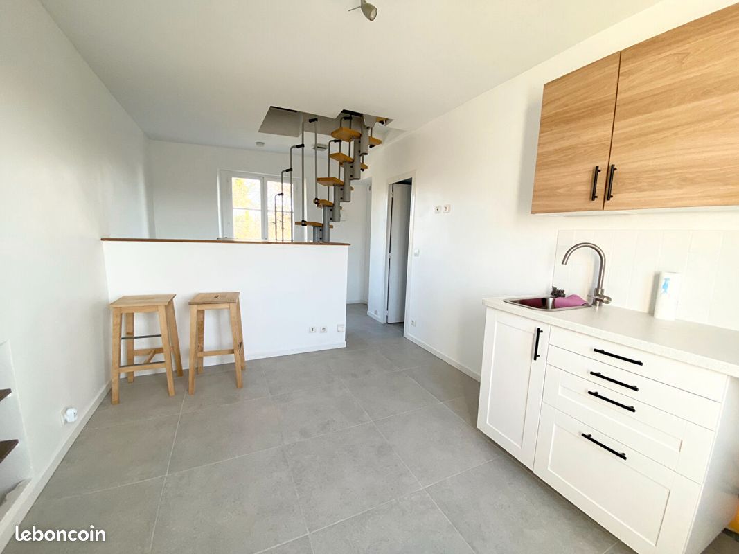 Appartement 2 pièces 28 m² · à Chilly-Mazarin · 28 m² · 772 €