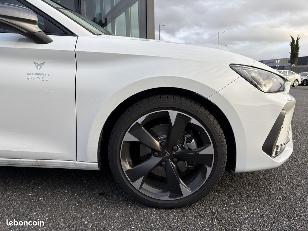 CUPRA Leon Sportstourer 2.0 TDI 150 ch DSG7 V (image 6)