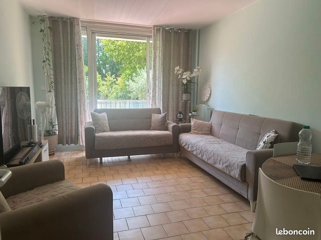 Appartement 4 pièces 80 m² · à Le Pontet · 80 m² · 899 €
