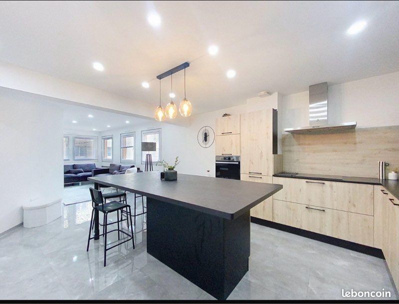 Appartement 3 pièces 85 m² · à Belfort · 85 m² · 135 000 €