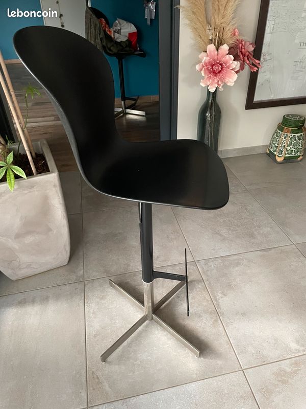 Tabouret haut de cuisine (image 1)