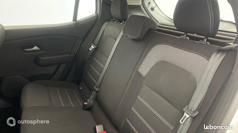 Dacia Sandero 1.0 TCe 90ch Stepway Expression -24 (image 13)