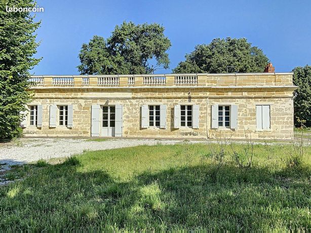 Propriété 8 pièces 307 m²