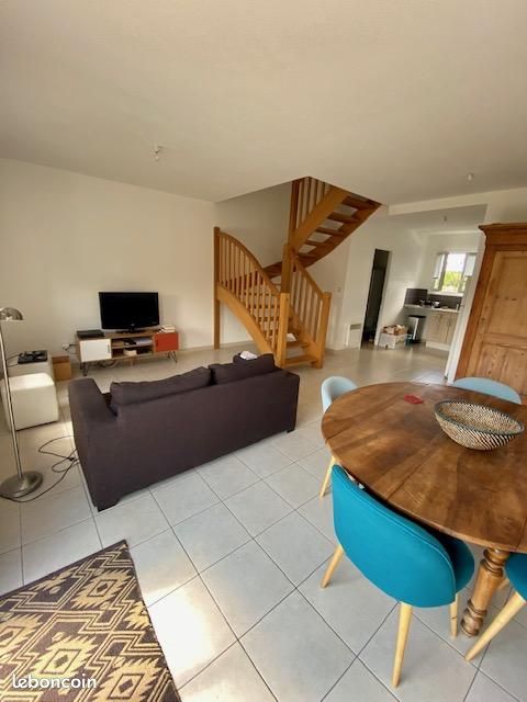 Maison 4 pièces 85 m² · à Saint-Loubès · 85 m² · 1 010 €/mois
