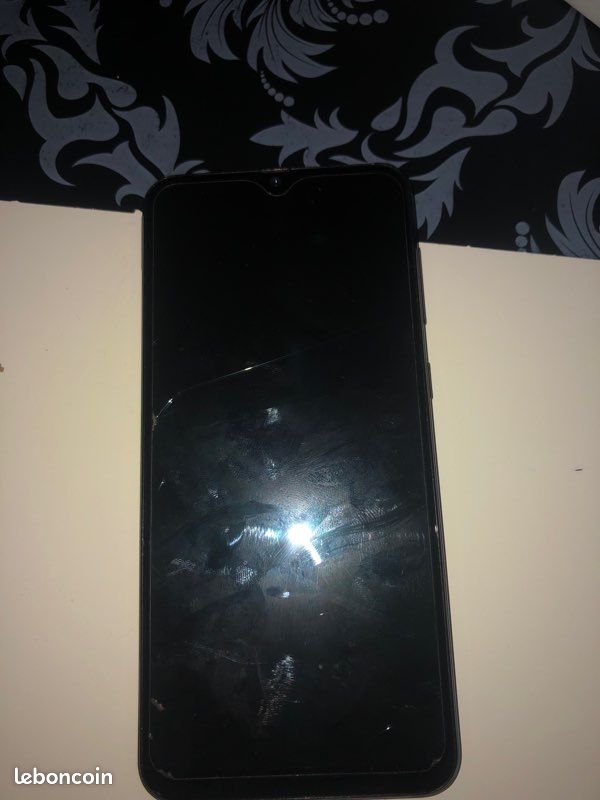 Samsung A50 (image 2)