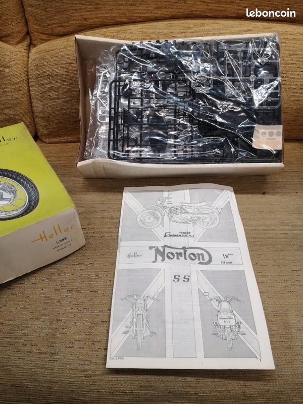 Maquette moto Norton SS 750 Commando 1/8 Heller (image 2)