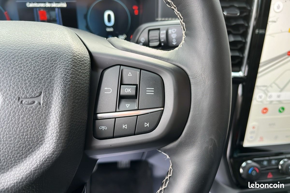 Ford Ranger 3.0 V6 240 PLATINUM RIDEAU 4PL -13% (image 9)