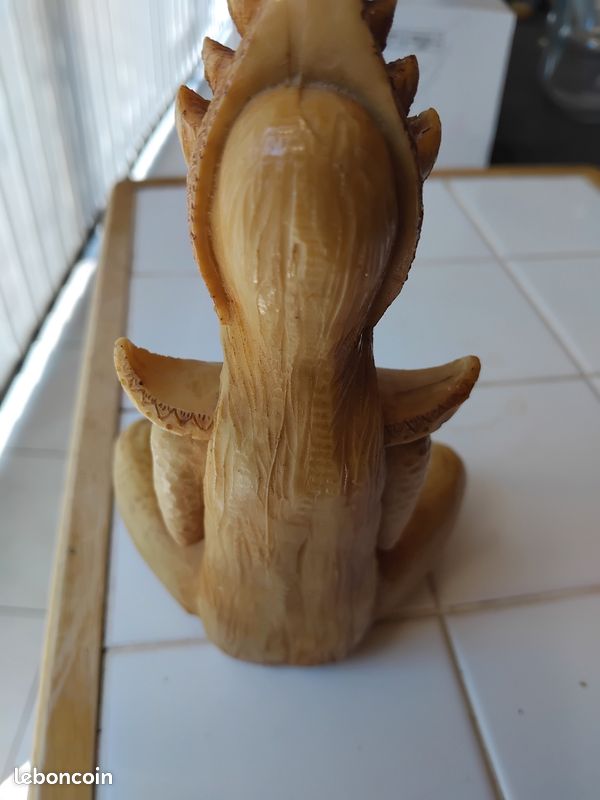 Statuette indonésienne en résine hauteur 19 cms (image 9)