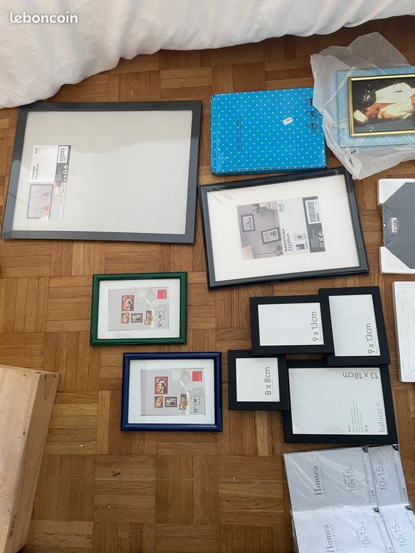 Lot de 25 cadres photos de différents formats (image 2)
