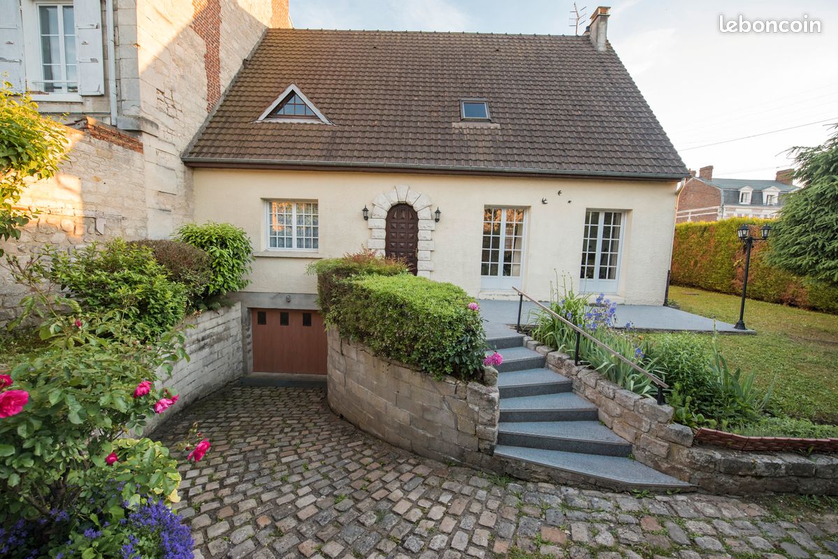 Maison 6 pièces 144 m² · à Villers-Cotterêts · 144 m² · 275 000 €
