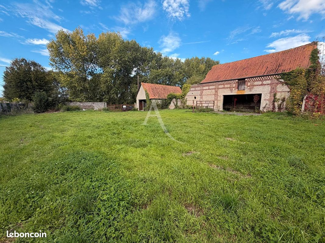 Terrain 1813 m² · à Bernay-en-Ponthieu · 1 813 m² · 85 000 €