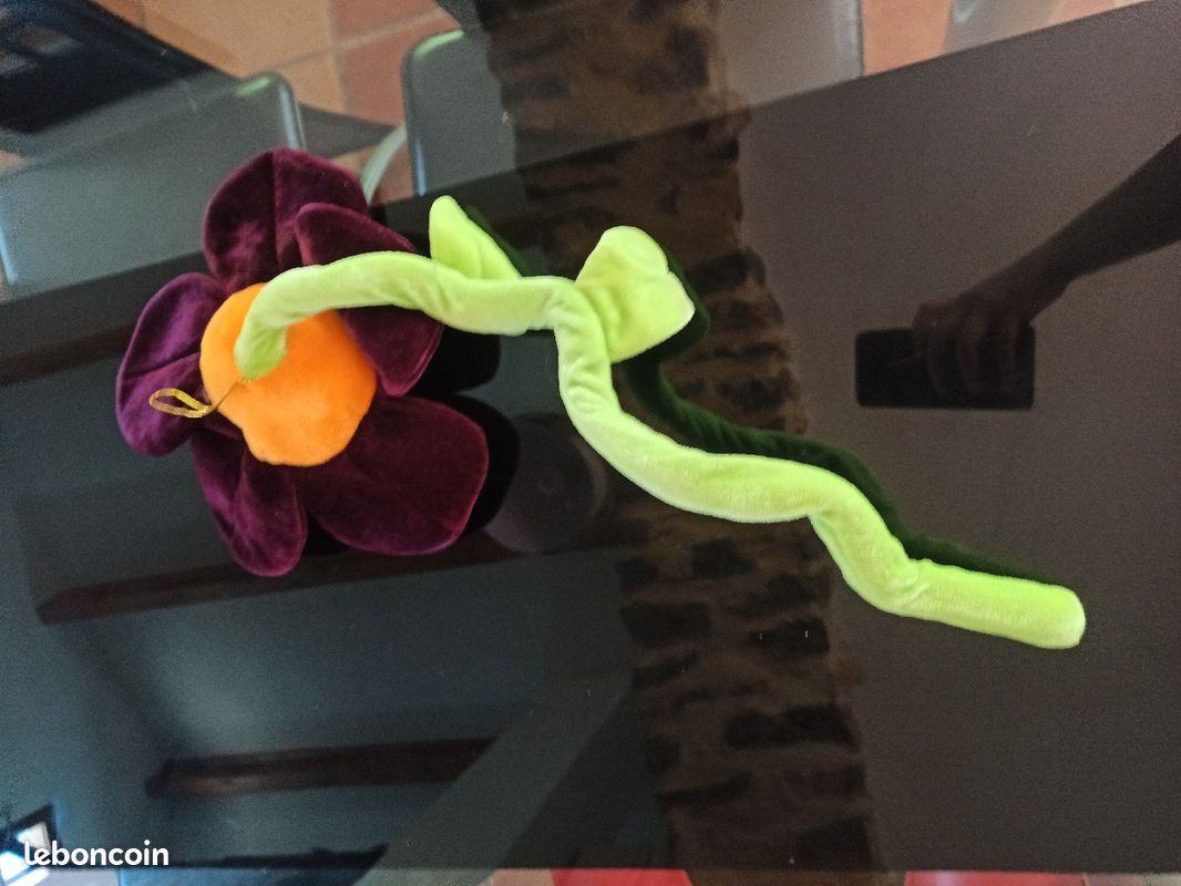 Peluche fleur (image 2)