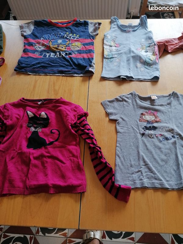 Lot vêtements fille 5 ans (image 2)