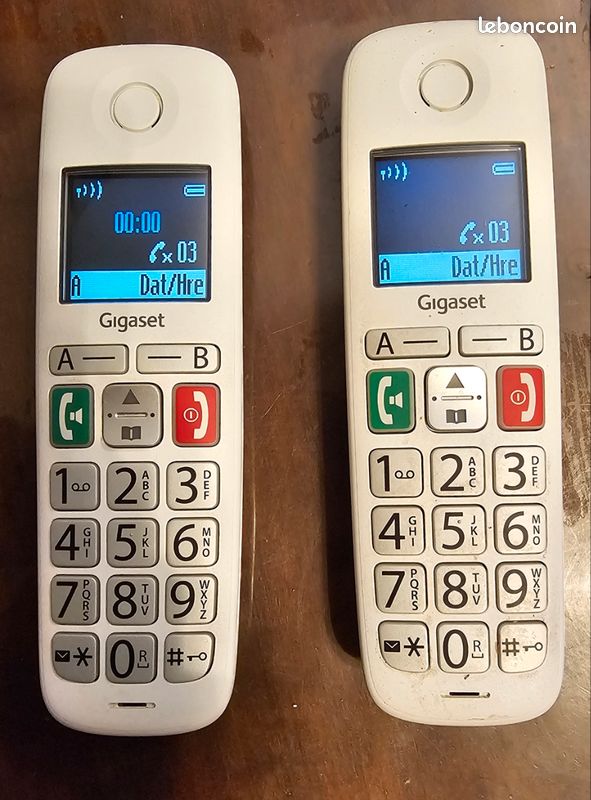 Téléphone pour senior double avec répondeur (image 1)
