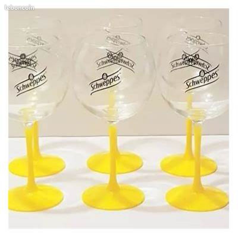 Lot De 2 Verres Ballon Cocktail - Pied Jaune 47cl - Identique