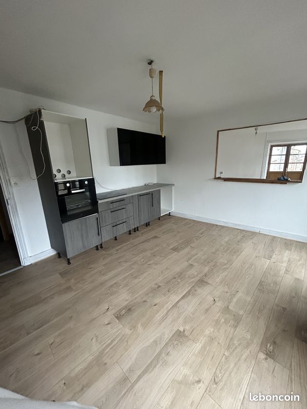 Appartement 2 pièces 59 m² · à Arlanc · 59,3 m² · 350 €/mois