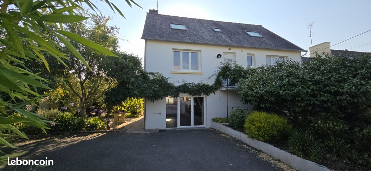 Maison 6 pièces 102 m² · à Quessoy · 102 m² · 230 000 €