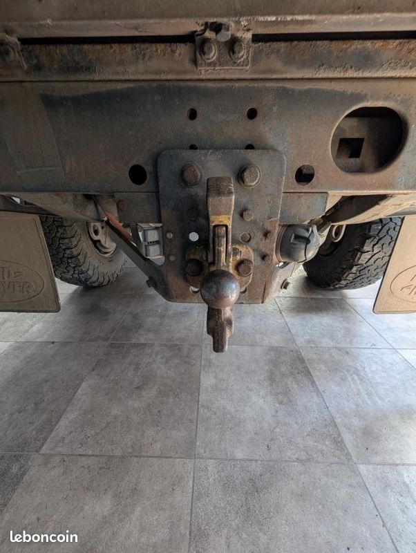 Land Rover Defender 110 Pick-Up 2.5 TD5 15P 122 Cv (image 12)
