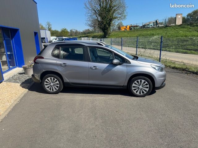 Peugeot 2008 1.6 BlueHDi 100ch S&S BVM5 Active (image 4)