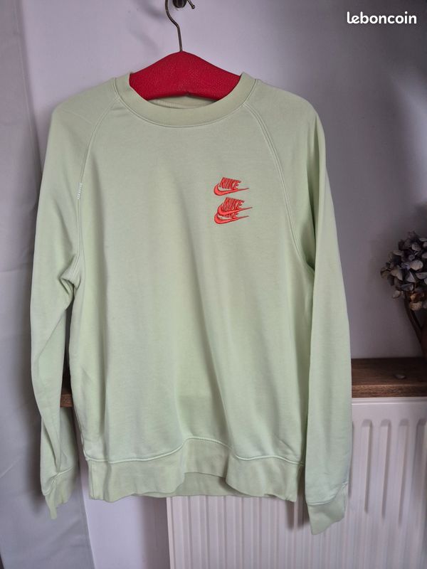 Nike Sweat Pull ZippÃ© Nike Sweat Nike Orange Femme Sweat Nike Pour Femme,  Taille S Couleur