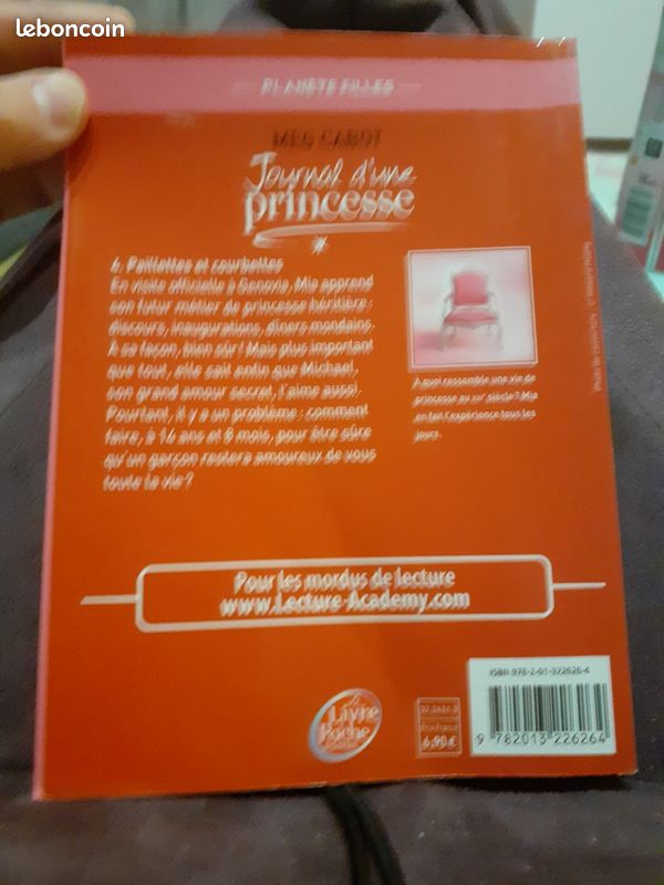 Roman journal d'une princesse de meg cabot tome 4 (image 2)