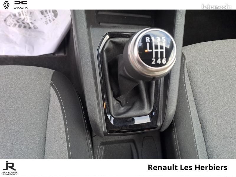 Renault Clio 1.5 Blue dCi 100ch Evolution (image 6)