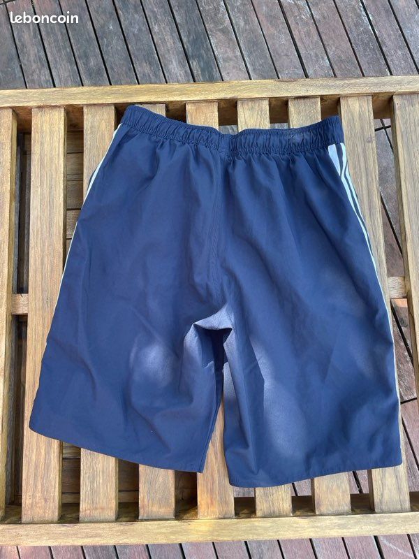Short Adidas (image 2)