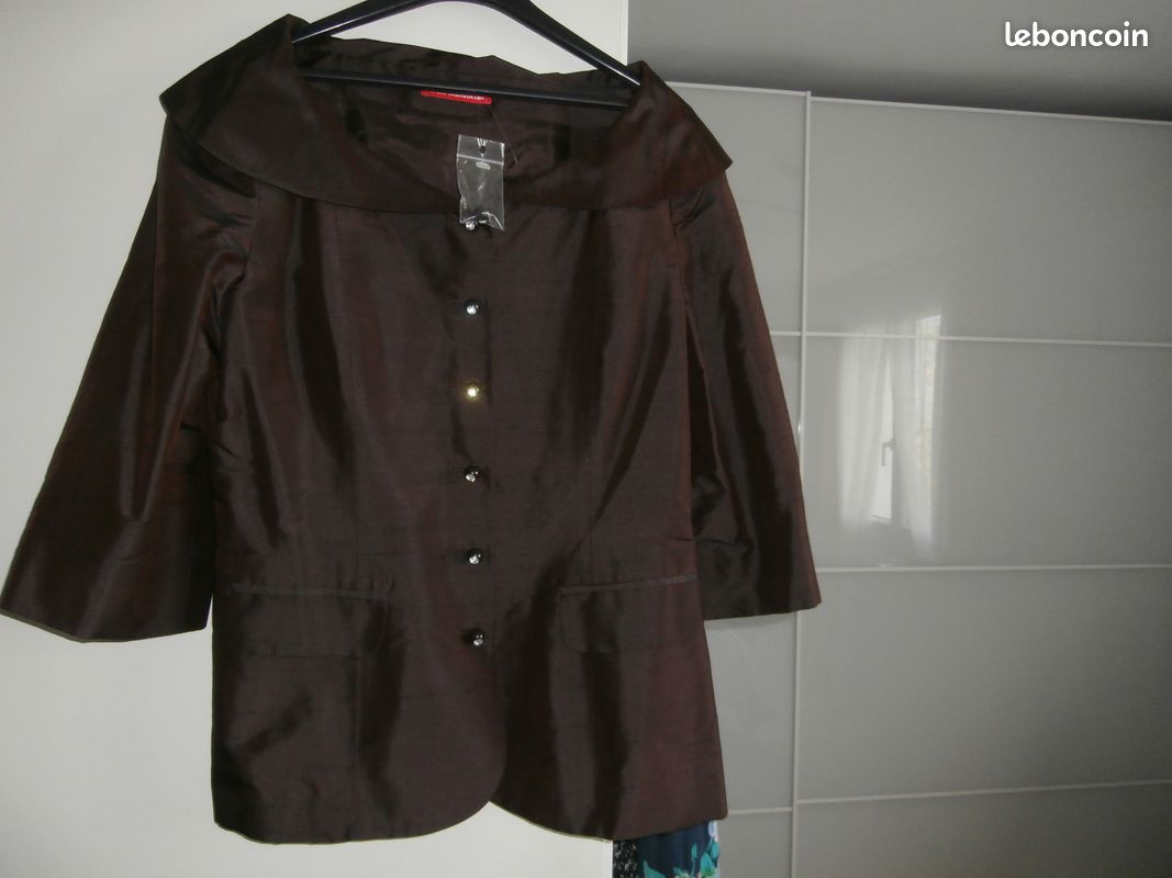 HAUT NEUF 100% soie A.MANOUKIAN T. 42 (image 2)
