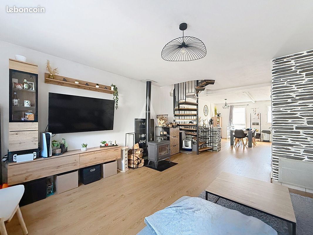 Maison 4 pièces 89 m² · à Verrières-en-Anjou · 89 m² · 269 999 €