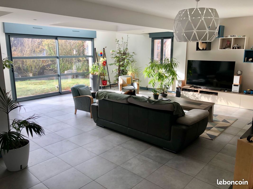 Maison 7 pièces 171 m² · à Blois · 171 m² · 285 000 €