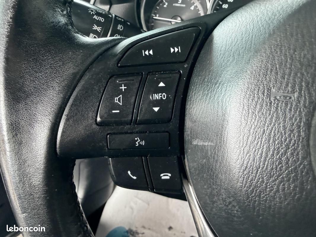 Mazda CX-5 2.2 SKYACTIV-D 175 SELECTION 4WD Bleu (image 26)
