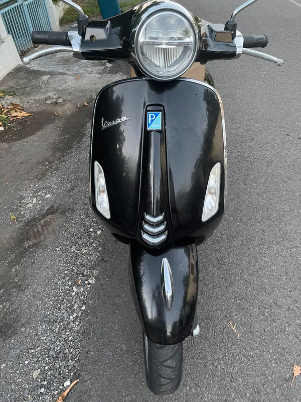 Scooter vespa 50cc - Motos