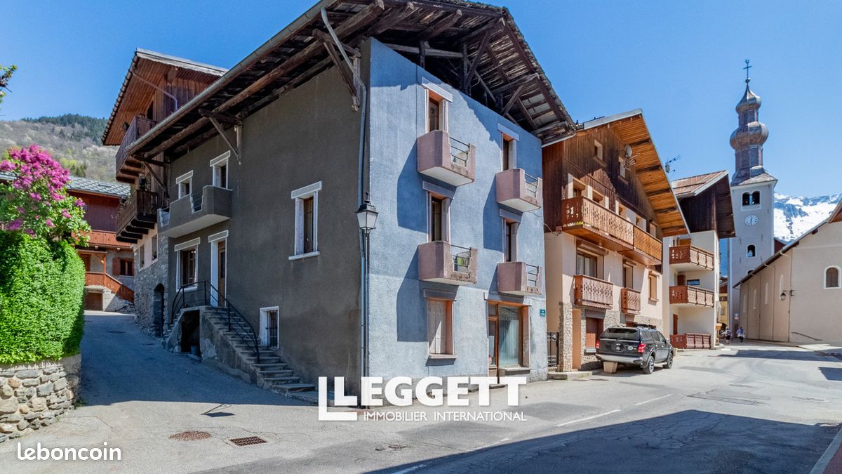 Maison 8 pièces 163 m² · à Bozel · 163 m² · 682 500 €
