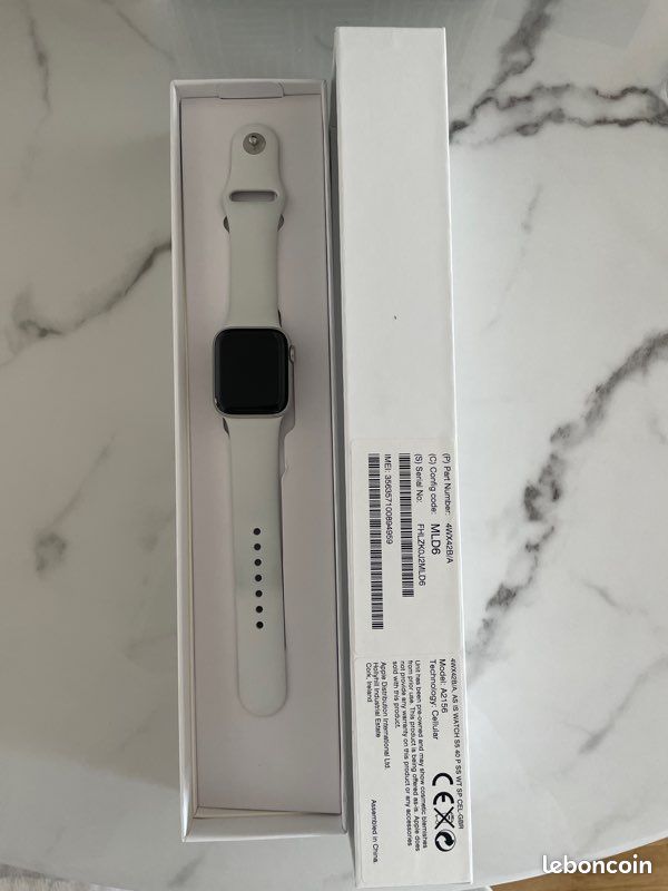 Apple Watch Série 5 Acier 40 mm (image 4)