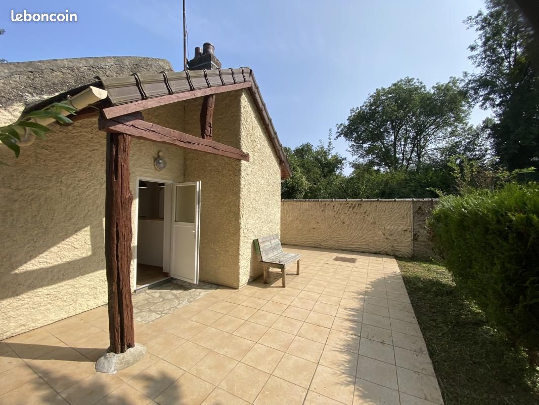 Maison 4 pièces 70 m² · à Nézel · 70 m² · 1 300 €/mois