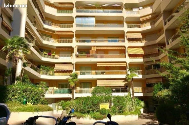 Appartement 1 pièce 24 m² · à Beausoleil · 24 m² · 344 000 €