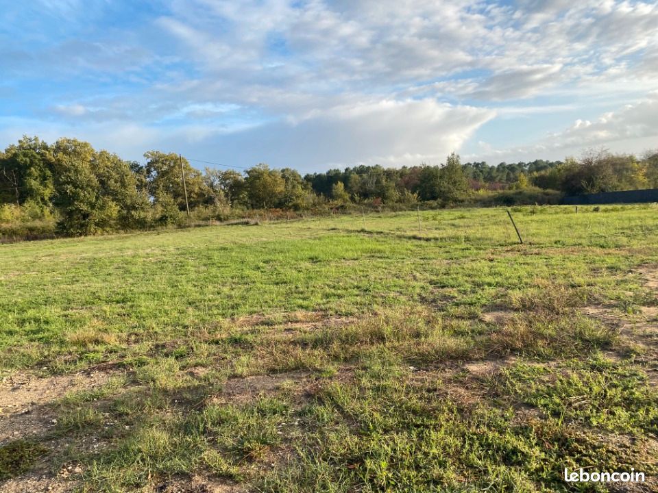 Terrain 1496 m² · à Casteljaloux · 59 800 €