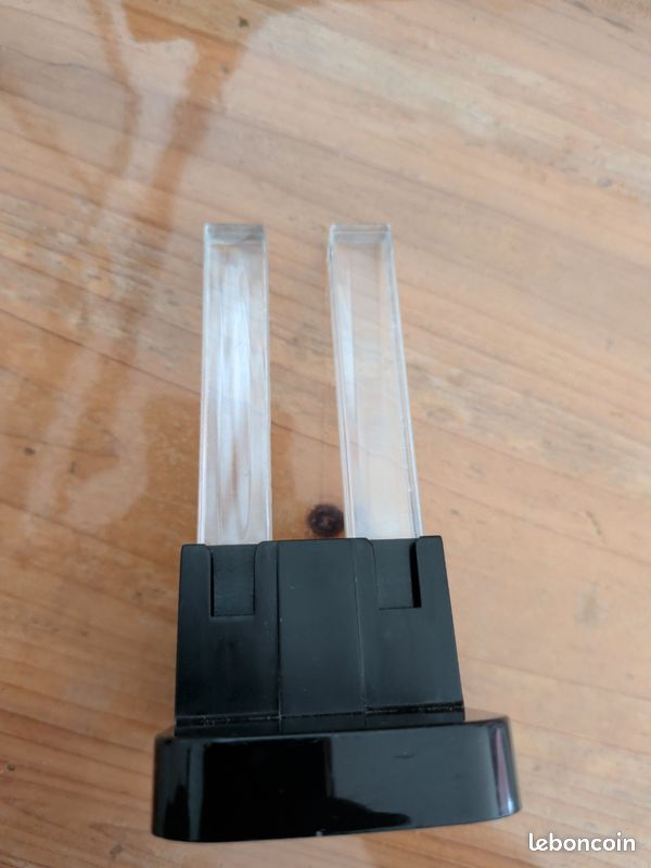 Chargeur de manettes joycons Nintendo Switch (image 2)