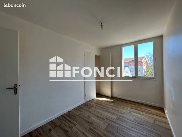 Appartement a louer villefranche-sur-saone - 3 pièce(s) - 56 m2 - Surfyn