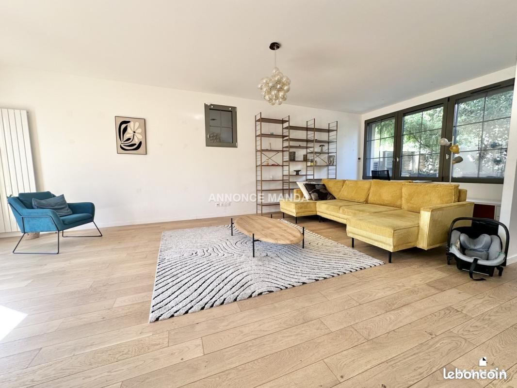 Appartement 5 pièces 207 m² · à Villejuif · 207 m² · 3 100 €/mois